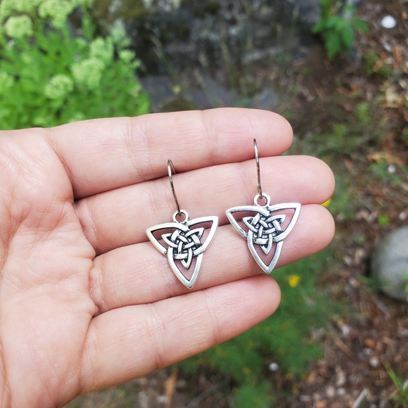 New Handmade Silver Celtic Triangle Earrings - Picture 7 of 13